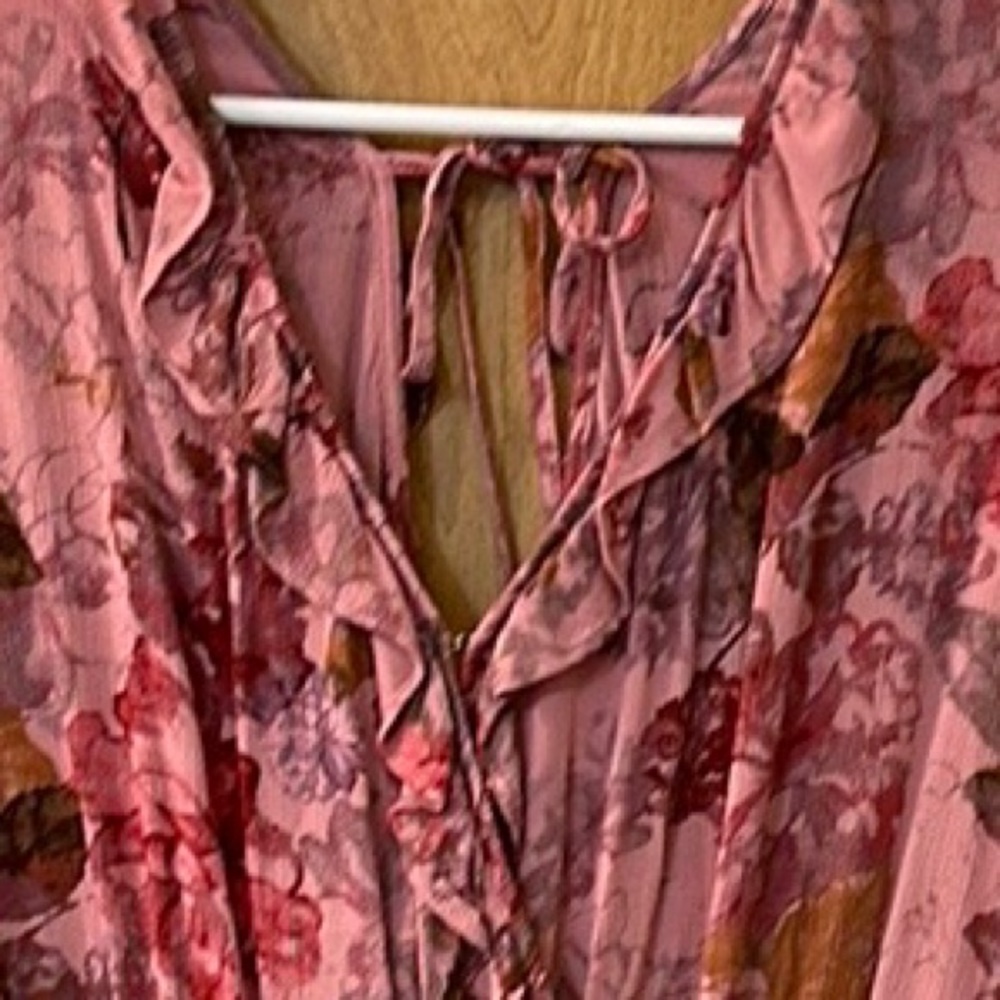 Women’s Romper - Picture 4 of 8